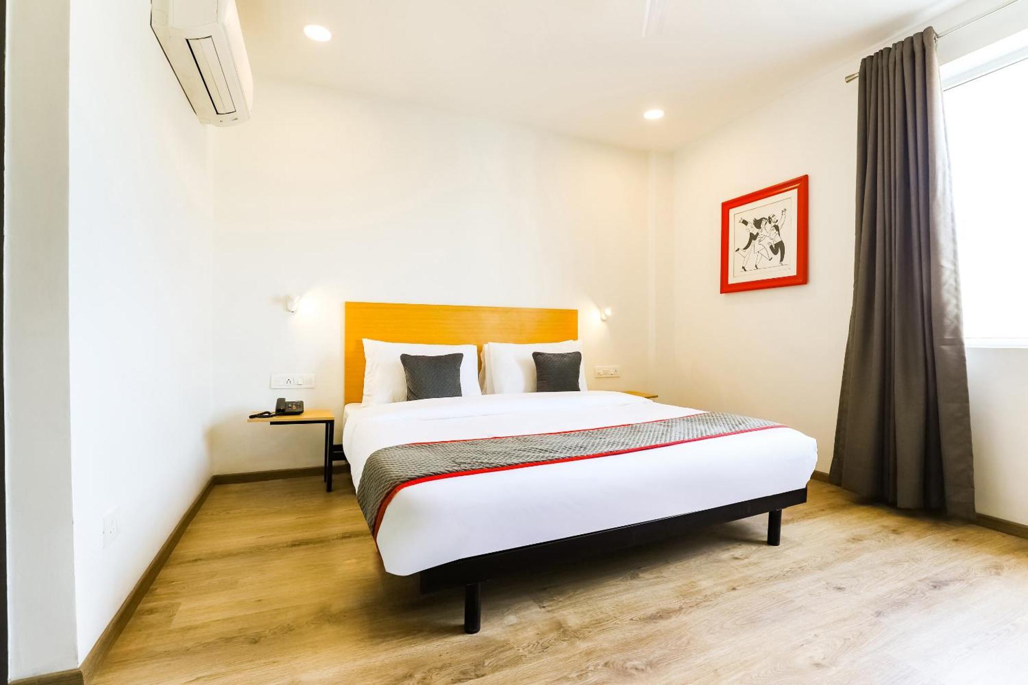 לקנאו Townhouse Prithvi Resort Near Phoenix Palassio מראה חיצוני תמונה
